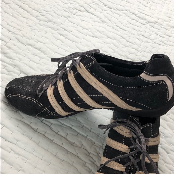 Steve Madden Finnley - Picture 2 of 6